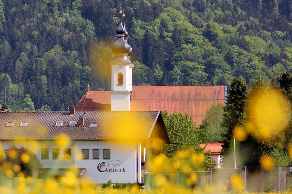 Kleines Hotel Edeltraud Aschau im Chiemgau Eksteriør billede